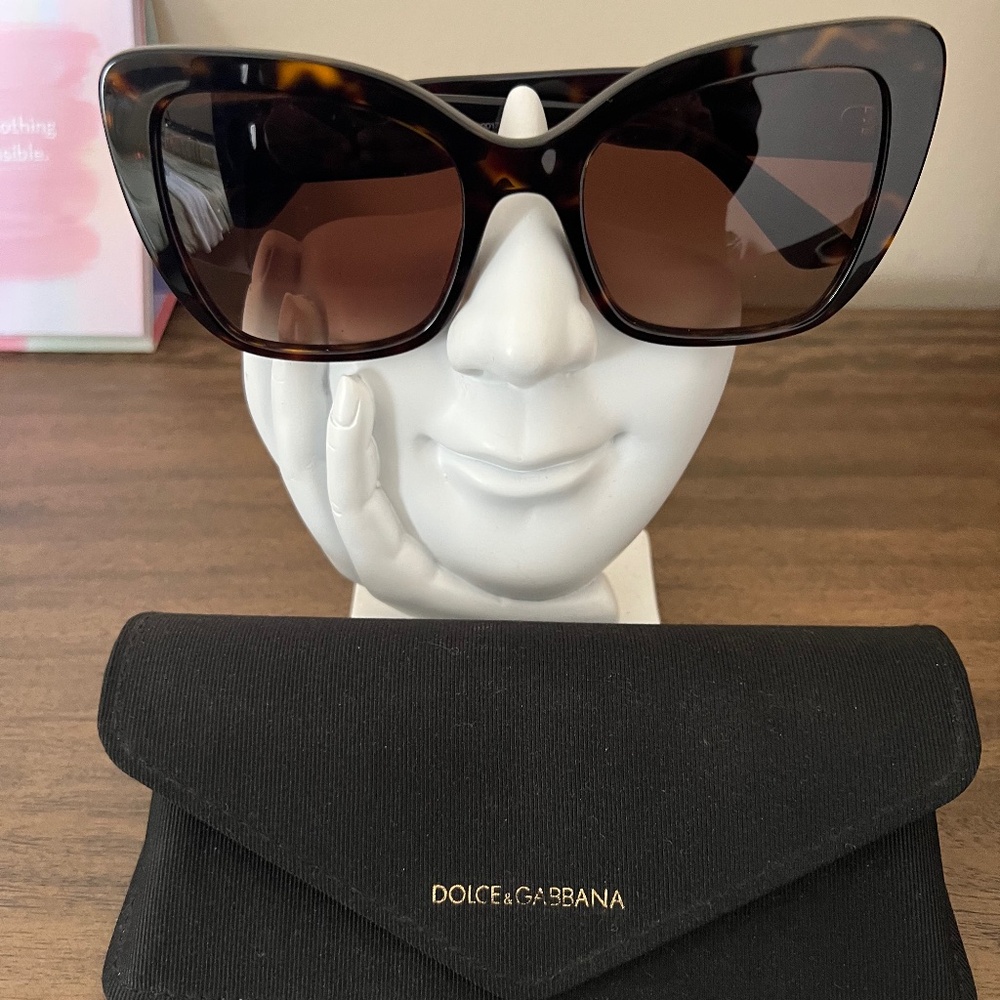 Dolce and Gabbana sunglasses Tortoise shell print